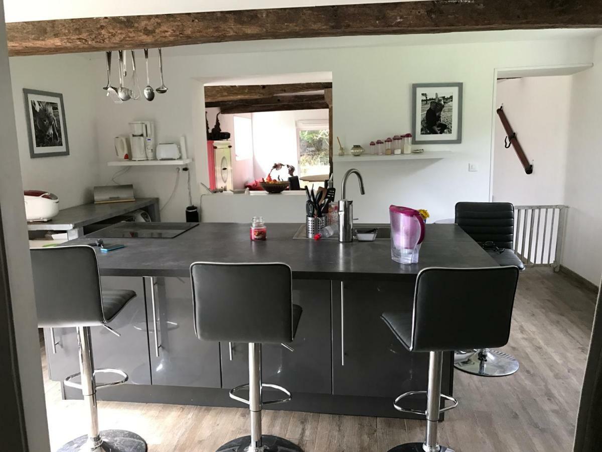 Gîte Le bonheur est dans le pré Saint-Pierre-Des-Ifs  Exterior foto
