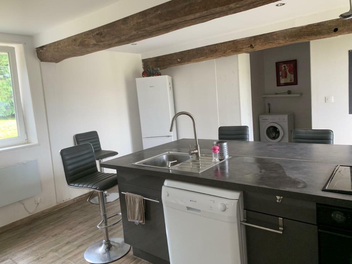 Gîte Le bonheur est dans le pré Saint-Pierre-Des-Ifs  Exterior foto
