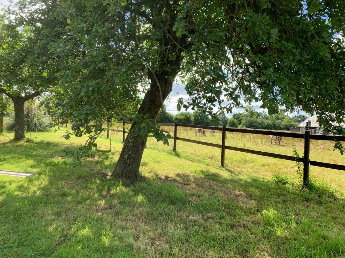 Gîte Le bonheur est dans le pré Saint-Pierre-Des-Ifs  Exterior foto